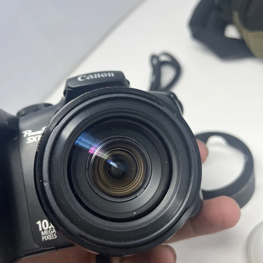 Canon PowerShot SX10 IS 10.0MP Digital Camera With Bag -Black Tested